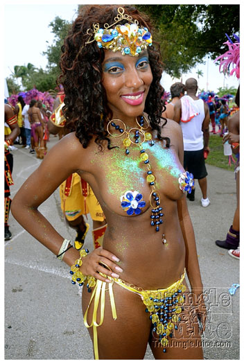 miami_carnival_2012_part6-157