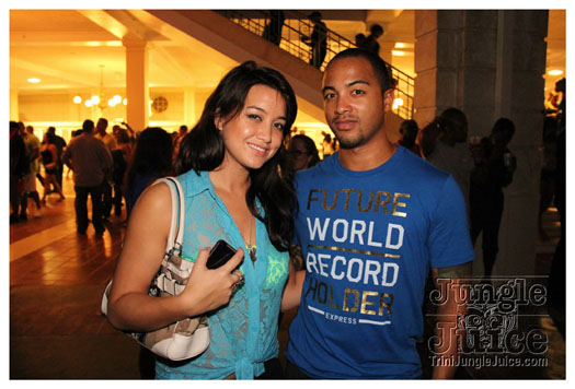 rave_miami_2012_oct6-007