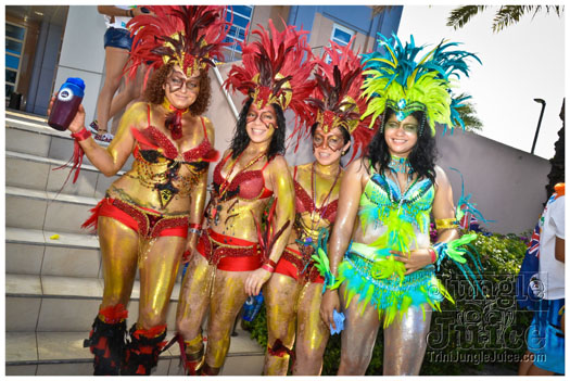 cayman_carnival_2012_part1-024