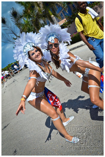 cayman_carnival_2012_part1-041
