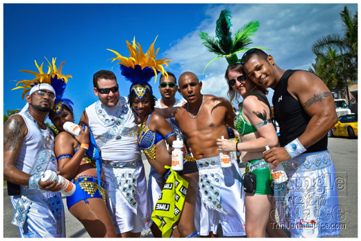 cayman_carnival_2012_part1-048