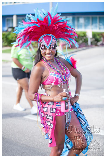 cayman_carnival_2012_part1-049