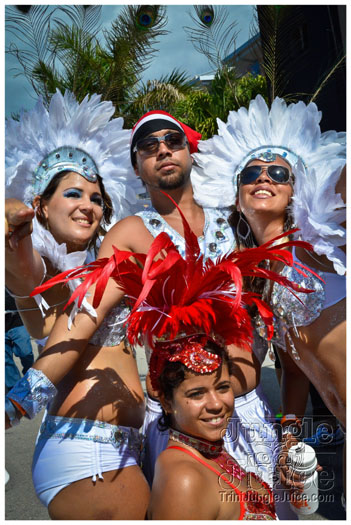 cayman_carnival_2012_part1-058