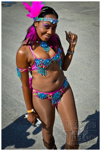 cayman_carnival_2012_part1-074