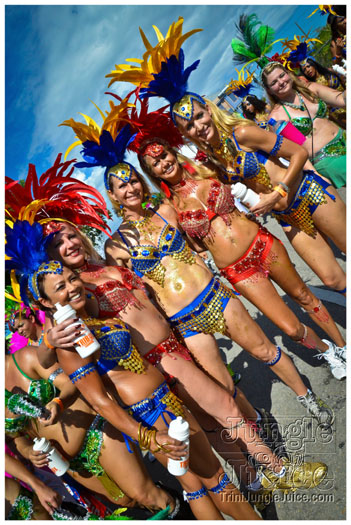 cayman_carnival_2012_part1-092