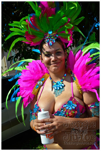cayman_carnival_2012_part1-097