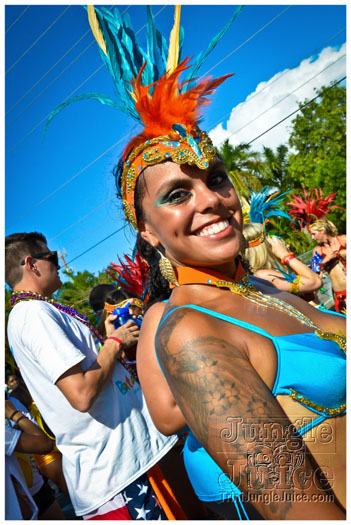 cayman_carnival_2012_part2-004