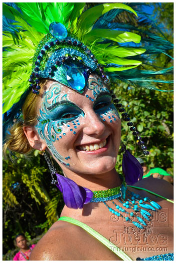 cayman_carnival_2012_part2-007