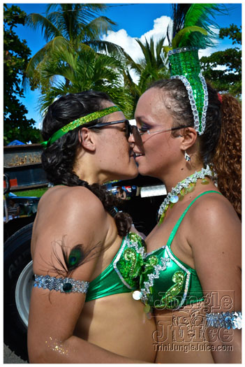 cayman_carnival_2012_part2-012