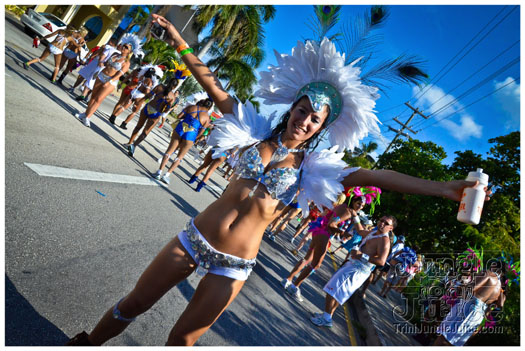 cayman_carnival_2012_part2-020