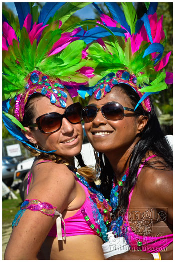 cayman_carnival_2012_part2-021