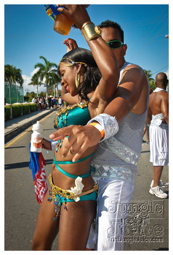 cayman_carnival_2012_part2-029