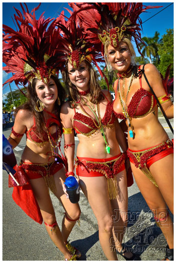 cayman_carnival_2012_part2-045