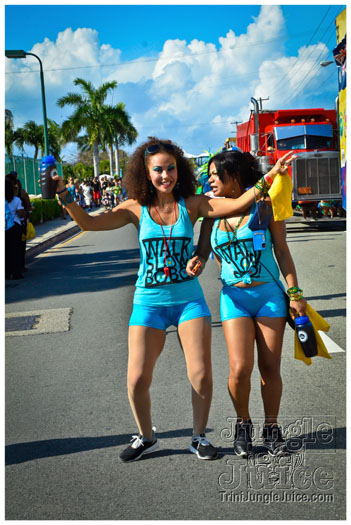 cayman_carnival_2012_part2-071