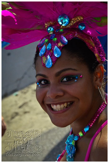 cayman_carnival_2012_part3-031