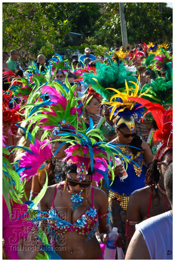 cayman_carnival_2012_part3-035