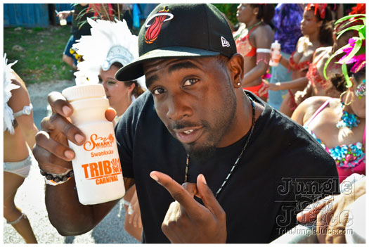 cayman_carnival_2012_part3-039