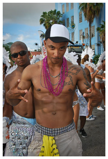 cayman_carnival_2012_part3-093