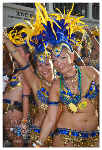 cayman_carnival_2012_part3-115
