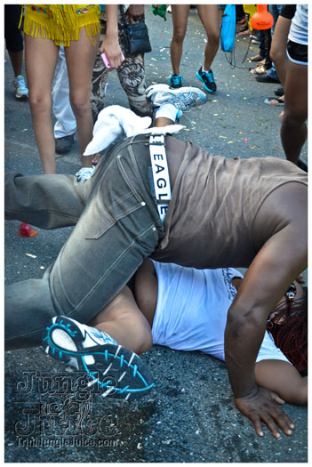 cayman_carnival_2012_part3-120