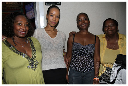 glow_alison_hinds_may3-004