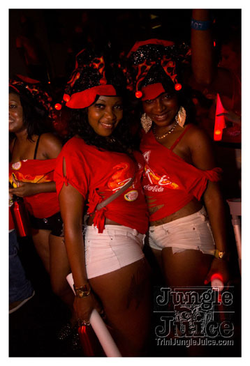 spicemas_monday_night_mas_2012-050