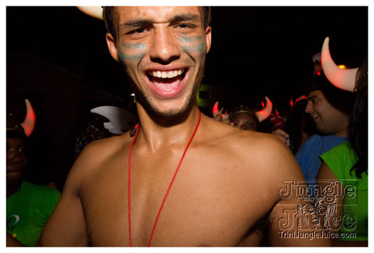 spicemas_monday_night_mas_2012-115