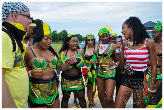houston_parade_jul8_2012_pt1-010