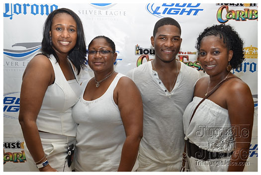 houston_ultra_glow_jul5-101