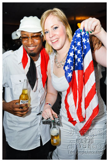 houston_ultra_glow_jul5-175