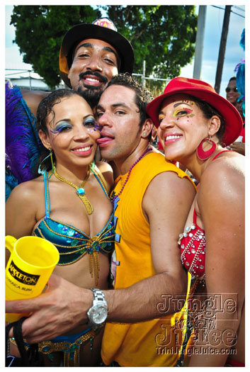 bacchanal_ja_roadmarch_2012_pt6-126