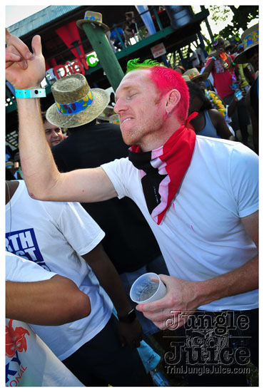 beach_jouvert_2012_part1-042