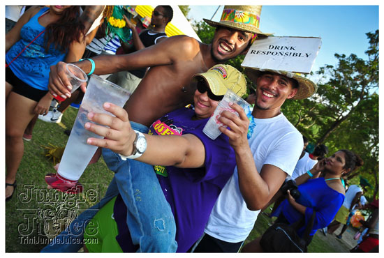 beach_jouvert_2012_part1-053