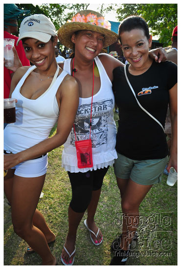 beach_jouvert_2012_part1-079