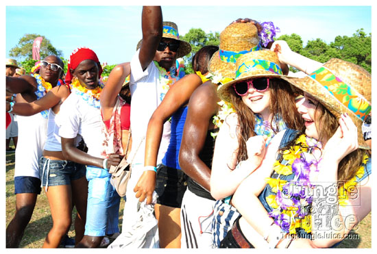 beach_jouvert_2012_part2-010