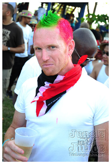 beach_jouvert_2012_part2-065