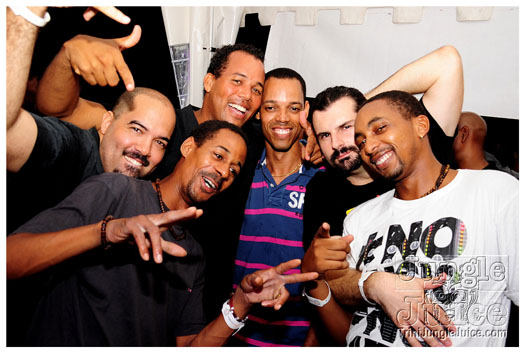 en_mode_on_jun21-009