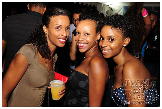 en_mode_on_jun21-016