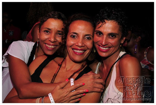 en_mode_on_jun21-045