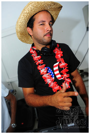 hawaiian_party_aug24-028