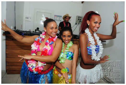 hawaiian_party_aug24-073