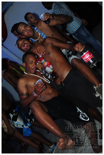 hawaiian_party_aug24-090