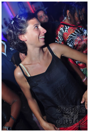 machel_montano_ maximus_opening-064