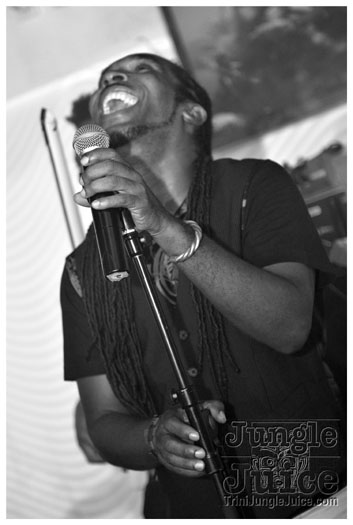 machel_montano_ maximus_opening-109