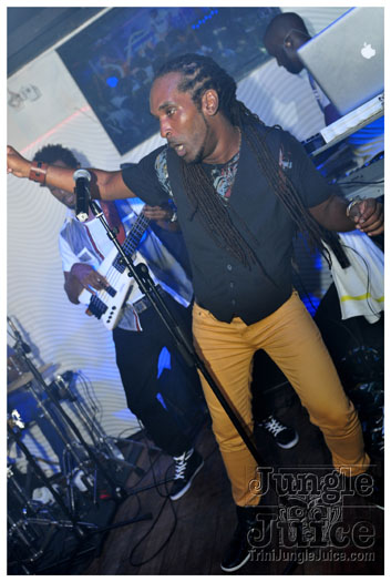 machel_montano_ maximus_opening-110