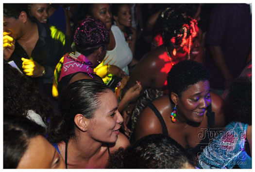 machel_montano_ maximus_opening-120