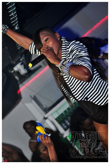 machel_montano_ maximus_opening-124