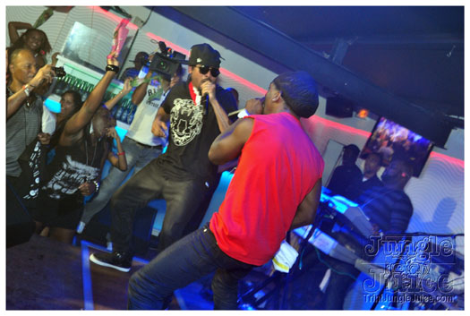 machel_montano_ maximus_opening-133