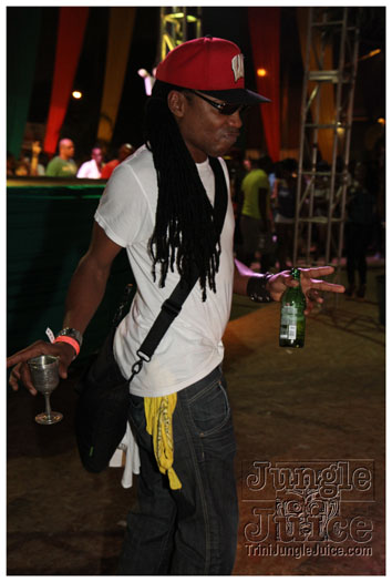 amnesia_nyc_2012-009