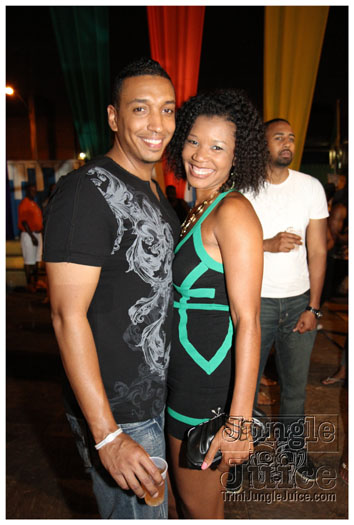 amnesia_nyc_2012-030